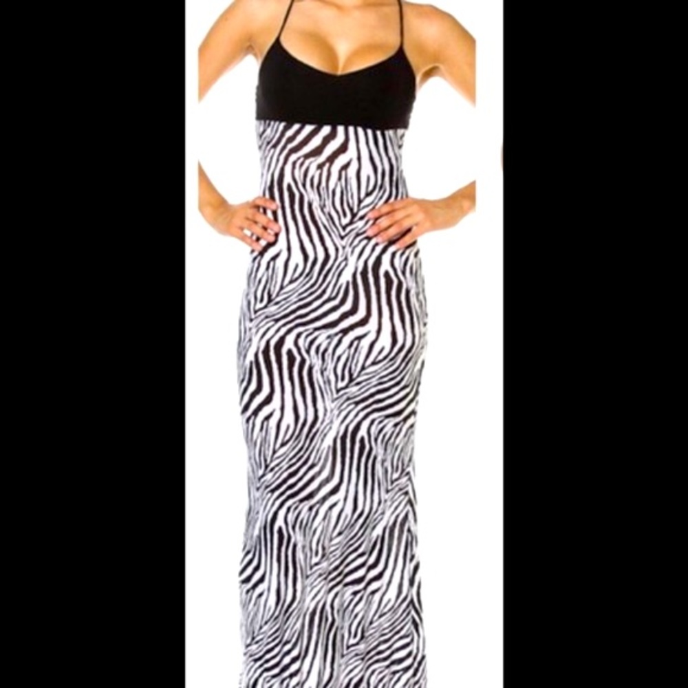 ❤️❤️❤️NWT❤️❤️❤️❤️❤️❤️❤️❤️Zebra Blk&White Dress❤️❤️❤️❤️❤️❤️❤️❤️❤️❤️❤️❤️❤️❤️❤️